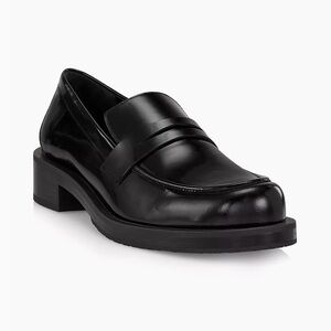 NEW Stuart Weitzman Women's Palmer Bold Loafer